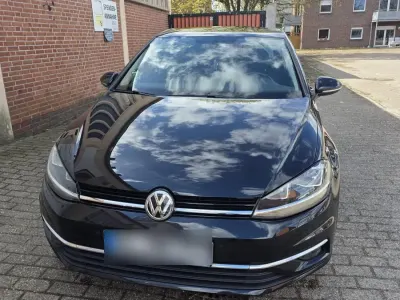 Gebraucht VW Golf VII 150 PS (110 kW) 2018 Schwarz Limousine