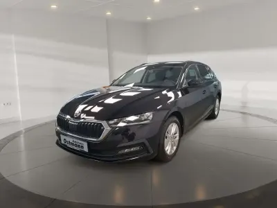 Gebraucht Skoda Octavia Ambition 116 PS (85 kW) 2022 Schwarzmagic perleffekt Kombi