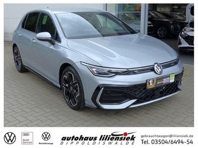Gebraucht VW Golf VIII R-line 150 PS (110 kW) 2025 Silber Limousine
