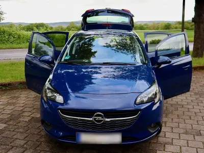 Usado Opel Corsa 90 HP (66 kW) 2018 Azul Citadino