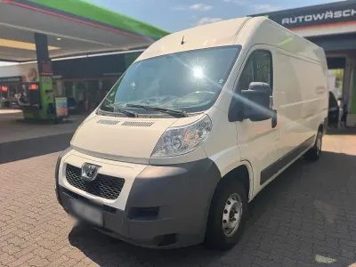 Gebraucht Peugeot Boxer 120 PS (88 kW) 2013 Weiß Van