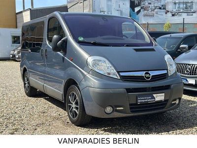 Usata Opel Vivaro 114 CV (83 kW) 2011 Grigio Monovolume