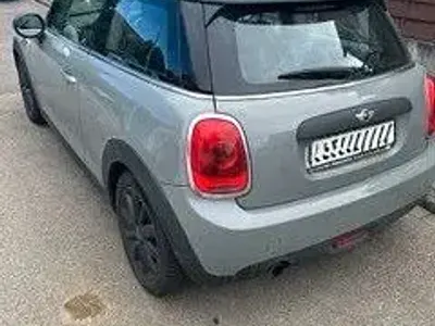Gebraucht Mini ONE 75 PS (55 kW) 2017 Grau Kleinwagen