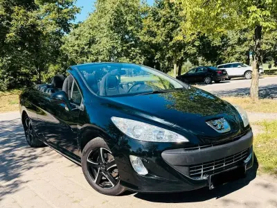 Gebraucht Peugeot 308 CC 120 PS (88 kW) 2011 Schwarz Cabrio