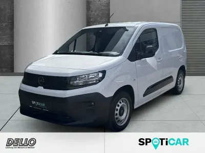 Gebraucht Opel Combo 102 PS (75 kW) 2024 Weiß Van / Kleinbus