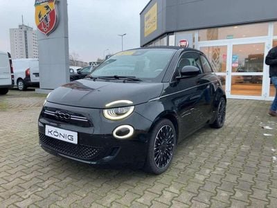 Gebraucht Fiat 500e La Prima 86 kW (118 PS) 2023 Onyx schwarz (10n) Cabrio