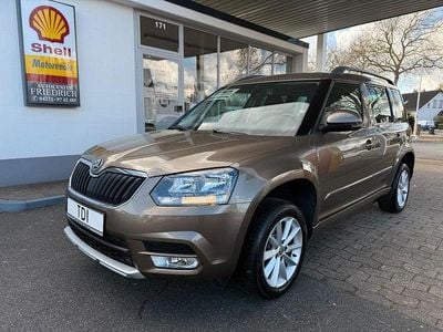 Usata Skoda Yeti Elegance 105 CV (77 kW) 2015 Marrone SUV