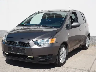 Second-hand Mitsubishi Colt Motion 95 CP (69 kW) 2011 Maro Hatchback