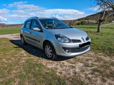 gebraucht Renault Clio GrandTour Dynamique 1.2 16V TCE Dynamique