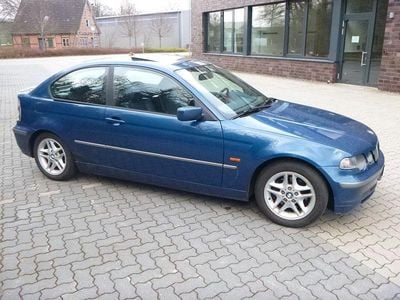 Gebraucht BMW 325 Sport Line 192 PS (141 kW) 2001 Blau Coupé