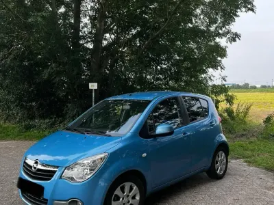 Gebraucht Opel Agila 65 PS (47 kW) 2010 Blau Kleinwagen