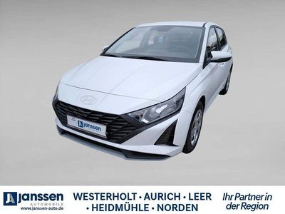Weiß Neu 2025 Hyundai i20 Select Limousine | 19.490 € (Etwas zu teuer)