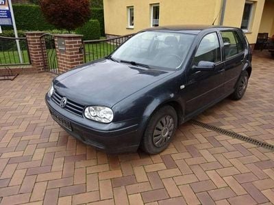 VW Golf IV