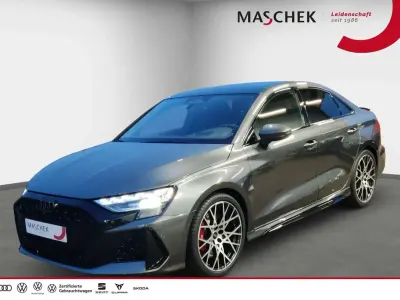 Gebraucht Audi RS3 Sport 400 PS (294 kW) 2026 Daytonagrau perleffekt Limousine
