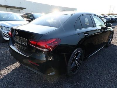 Gebraucht Mercedes A180 Edition 136 PS (100 kW) 2021 Nachtschwarz nachtschwarz Limousine