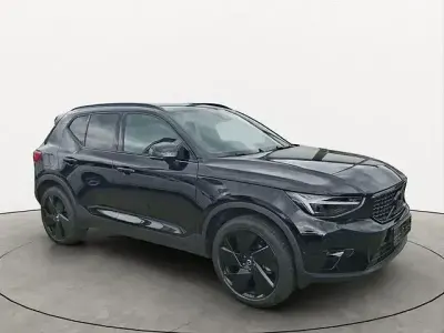 Gebraucht Volvo XC40 Plus 163 PS (119 kW) 2025 Schwarz SUV
