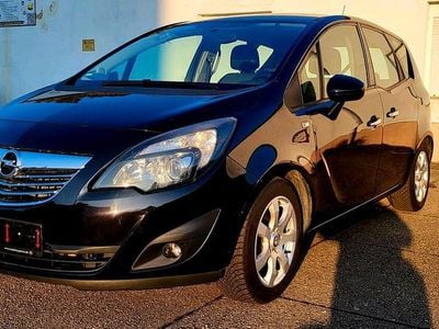 Gebraucht Opel Meriva 140 PS (102 kW) 2011 Schwarz Van / Kleinbus