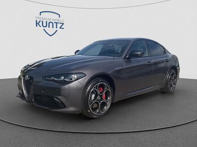 Grigio vesuvio Neu 2025 Alfa Romeo Giulia Veloce Limousine | 62.890 € (Teuer)
