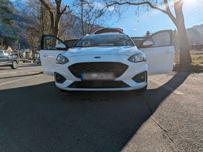 gebraucht Ford Focus 1,5 EcoBlue 88kW ST-Line Turnier ST-Line