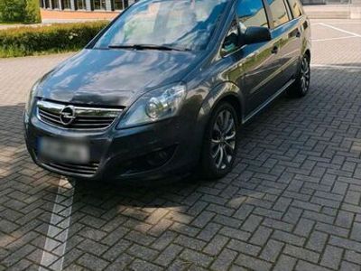 gebraucht Opel Zafira B 1,9