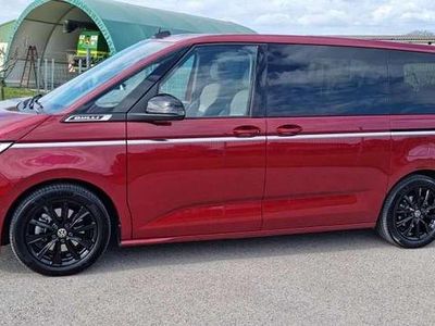 Rot Gebraucht 2024 VW T7 Style Van | 57.800 € (Fairer Preis)