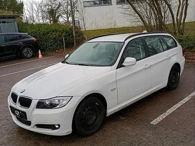 Gebraucht BMW 318 143 PS (105 kW) 2010 Weiß Kombi