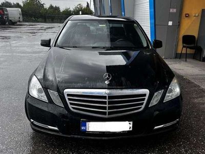 gebraucht Mercedes E200 CDI 7G-TRONIC MNE(Montenegro) Kennzeichen
