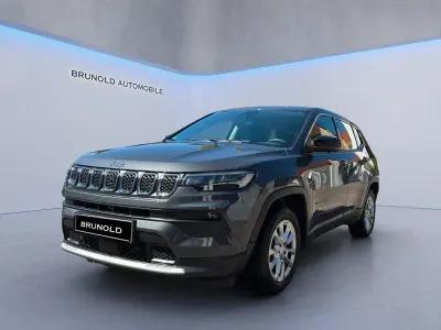 Gebraucht Jeep Compass Altitude 131 PS (96 kW) 2025 Grau SUV