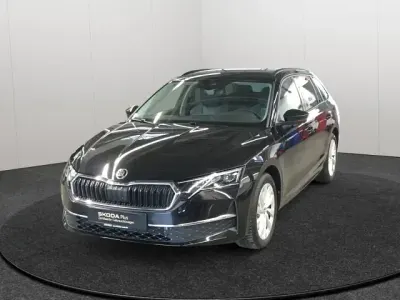 Gebraucht Skoda Octavia Selection 150 PS (110 kW) 2025 Schwarz Kombi