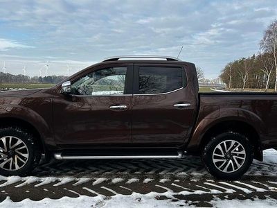 Second-hand Nissan Navara 190 CP (139 kW) 2016 Maro Pickup