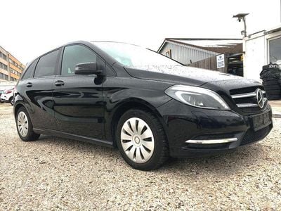 Gebraucht Mercedes B180 109 PS (80 kW) 2013 Schwarz Van / Kleinbus