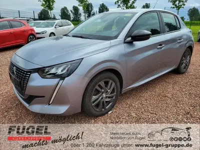 Gebraucht Peugeot 208 Active 102 PS (75 kW) 2022 Lack grau artense/typ aussenverkleidung metalliclackierung Kleinwagen