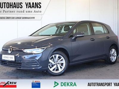 Gebraucht VW Golf VIII Life 150 PS (110 kW) 2022 Grau Limousine