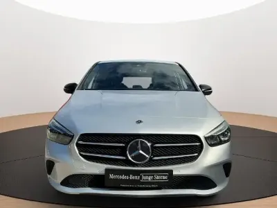 Używany Mercedes B250e 218 KM (160 kW) 2021 Minivan