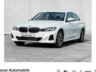 Usata BMW 318 Comfort Edition 156 CV (114 kW) 2025 Bianco Berlina