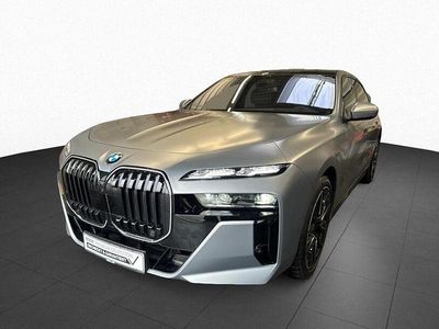 Second-hand BMW 740 M Sport 299 CP (219 kW) 2024 Gri Berlinǎ