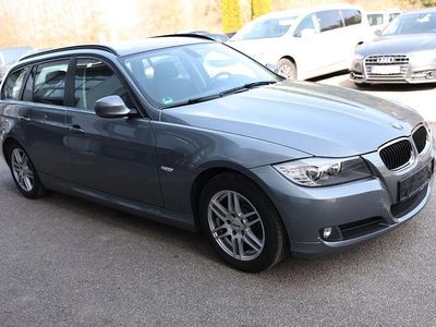 Gebraucht BMW 318 143 PS (105 kW) 2012 Grau Kombi