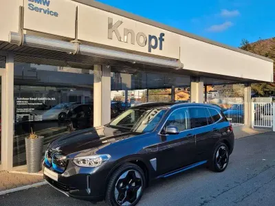 Gebraucht BMW iX3 Impressive 210 kW (286 PS) 2021 Grau SUV