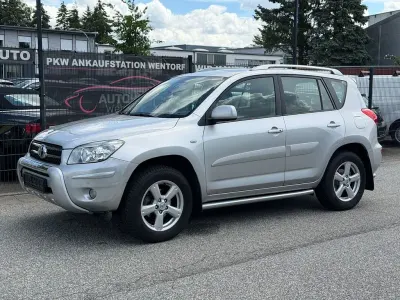 Gebraucht Toyota RAV4 Executive 152 PS (111 kW) 2006 Silber SUV
