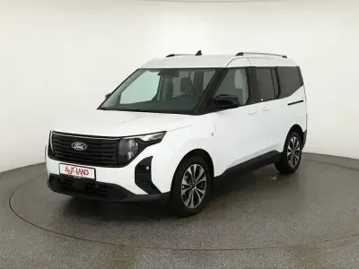 Gebraucht Ford Tourneo Courier Titanium 125 PS (91 kW) 2025 Andere Van / Kleinbus