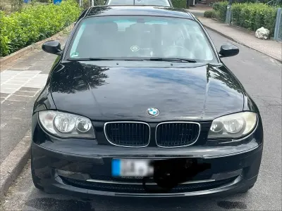 Gebraucht BMW 116 122 PS (89 kW) 2008 Schwarz Kleinwagen