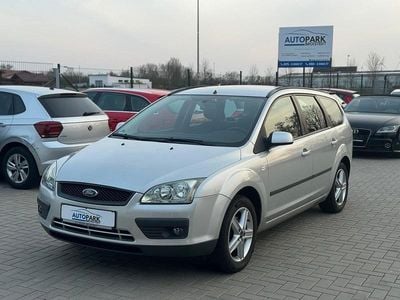 Gebraucht Ford Focus Fun X 101 PS (74 kW) 2006 Silber Kombi