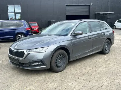 Gebraucht Skoda Octavia Ambition 150 PS (110 kW) 2023 Grau Limousine