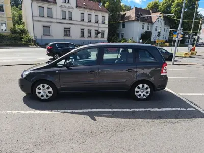 Gebraucht Opel Zafira 116 PS (85 kW) 2013 Van / Kleinbus