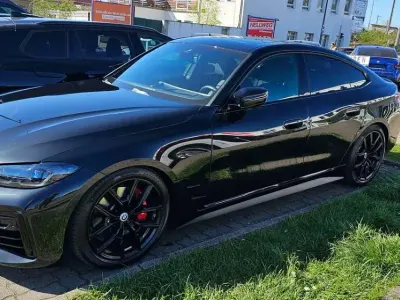 Gebraucht BMW 440 M Sport 389 PS (286 kW) 2024 Schwarz Coupé