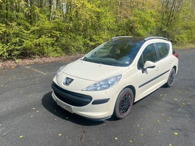 gebraucht Peugeot 207 1.4 Benzin