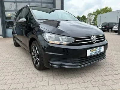 Gebraucht VW Touran IQ Drive 150 PS (110 kW) 2019 Schwarz Van / Kleinbus