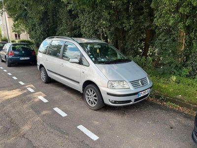 VW Sharan
