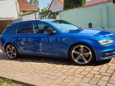 Gebraucht Audi A4 S-Line 150 PS (110 kW) 2015 Blau Kombi