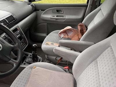 VW Sharan